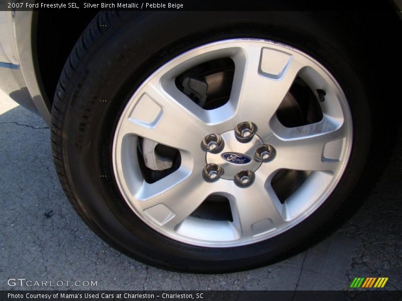 Silver Birch Metallic / Pebble Beige 2007 Ford Freestyle SEL