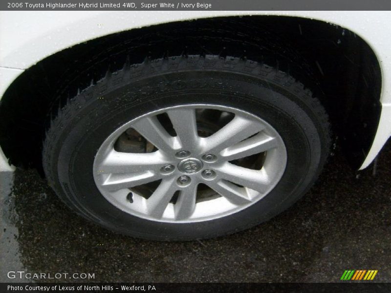 Super White / Ivory Beige 2006 Toyota Highlander Hybrid Limited 4WD
