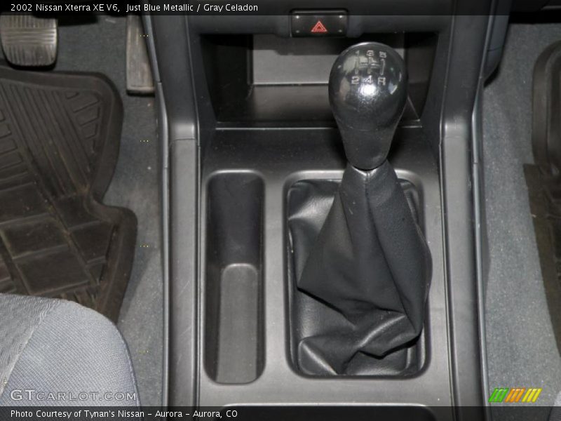 Just Blue Metallic / Gray Celadon 2002 Nissan Xterra XE V6