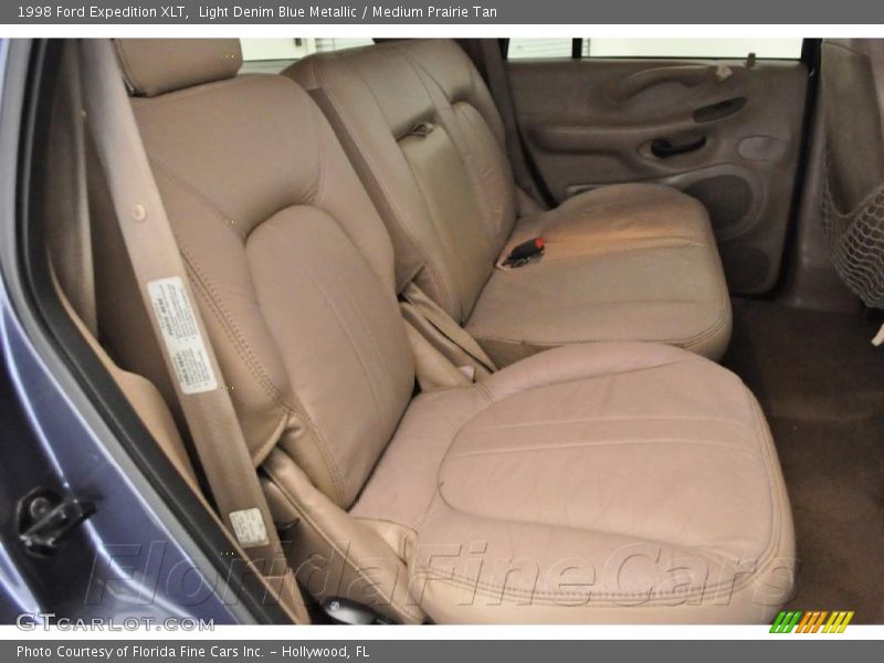 Light Denim Blue Metallic / Medium Prairie Tan 1998 Ford Expedition XLT