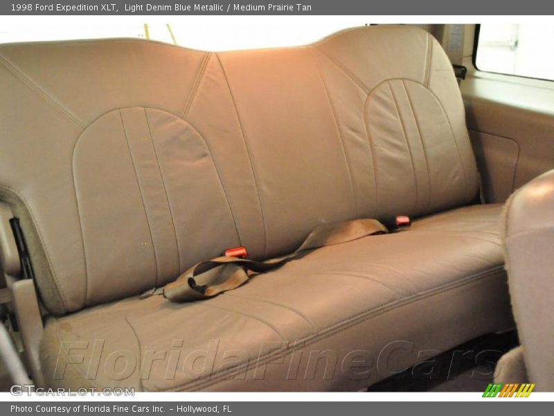 Light Denim Blue Metallic / Medium Prairie Tan 1998 Ford Expedition XLT