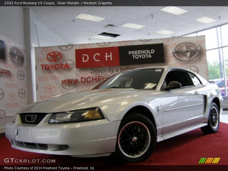 Silver Metallic / Medium Graphite 2003 Ford Mustang V6 Coupe