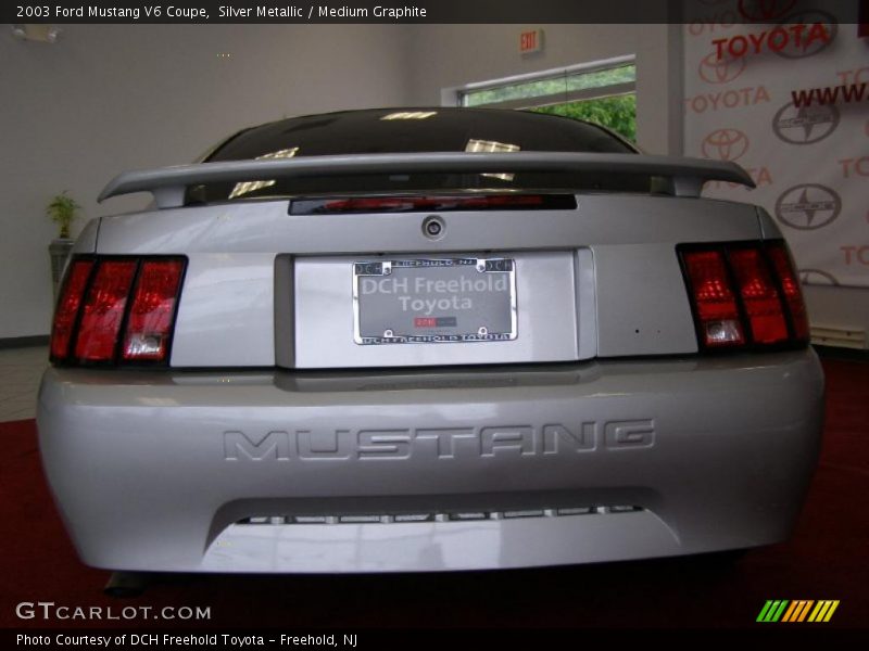 Silver Metallic / Medium Graphite 2003 Ford Mustang V6 Coupe