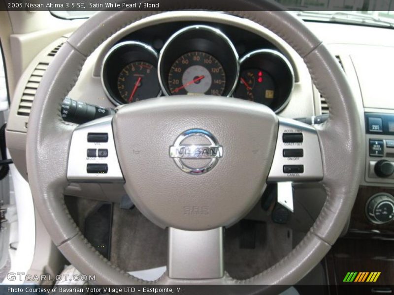 Satin White Pearl / Blond 2005 Nissan Altima 3.5 SE