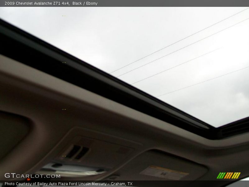 Black / Ebony 2009 Chevrolet Avalanche Z71 4x4