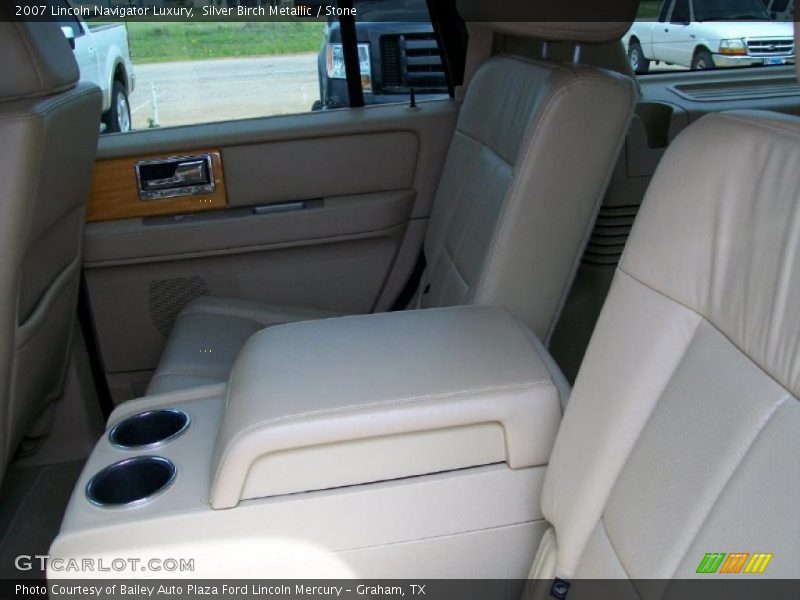 Silver Birch Metallic / Stone 2007 Lincoln Navigator Luxury