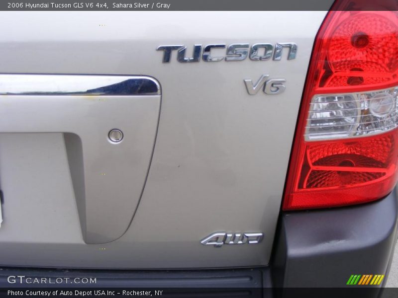 Sahara Silver / Gray 2006 Hyundai Tucson GLS V6 4x4