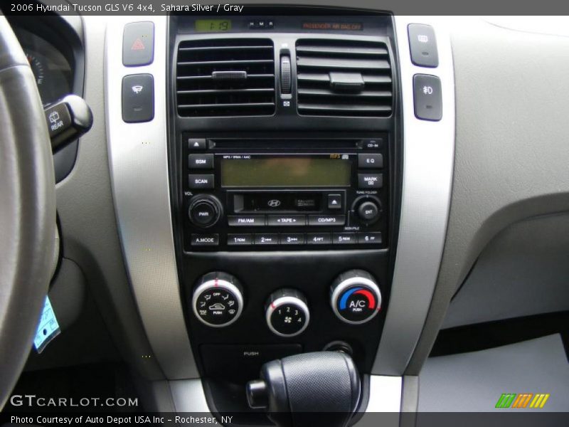 Sahara Silver / Gray 2006 Hyundai Tucson GLS V6 4x4