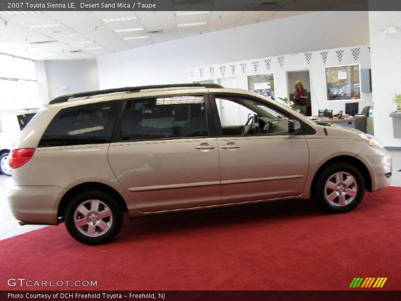 Desert Sand Mica / Taupe 2007 Toyota Sienna LE