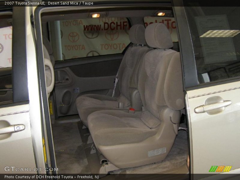 Desert Sand Mica / Taupe 2007 Toyota Sienna LE