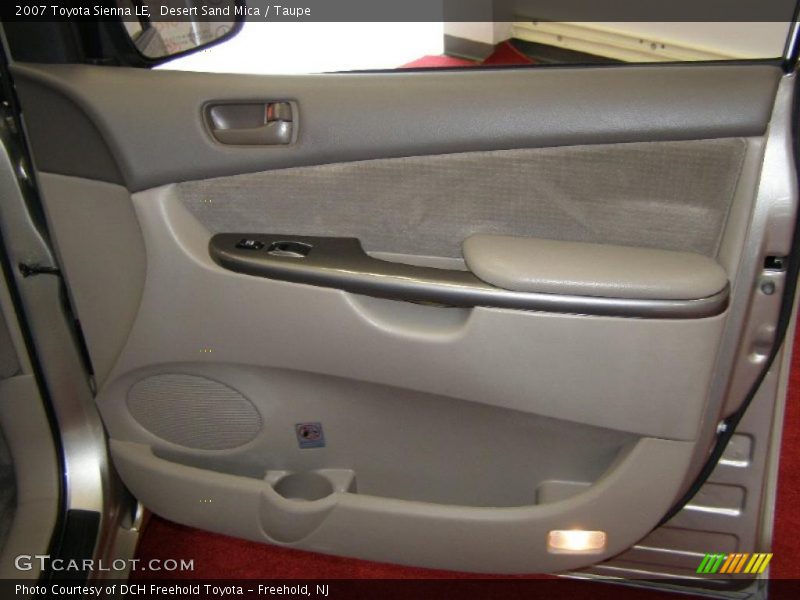 Desert Sand Mica / Taupe 2007 Toyota Sienna LE