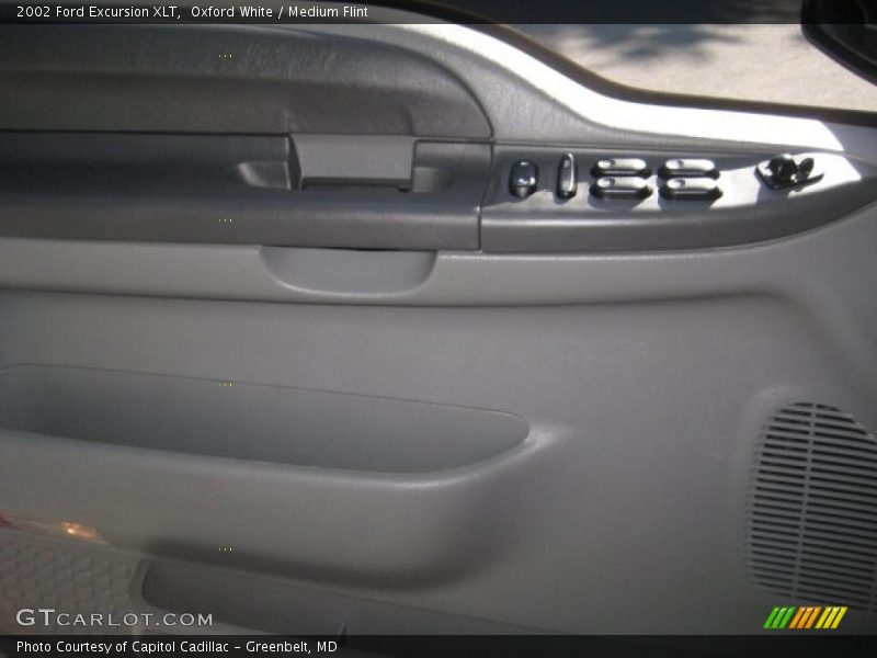 Oxford White / Medium Flint 2002 Ford Excursion XLT