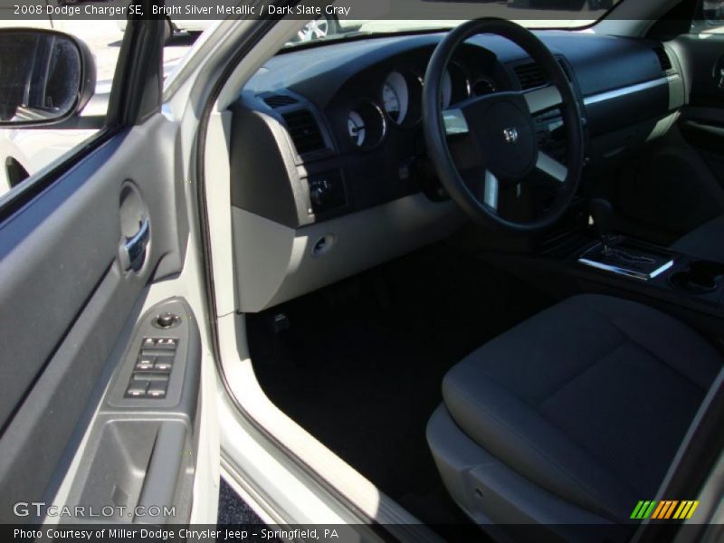 Bright Silver Metallic / Dark Slate Gray 2008 Dodge Charger SE