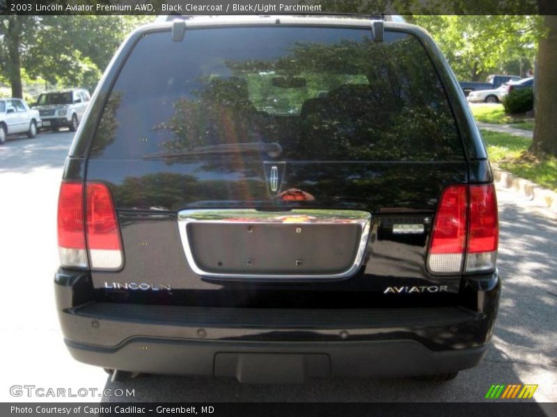 Black Clearcoat / Black/Light Parchment 2003 Lincoln Aviator Premium AWD