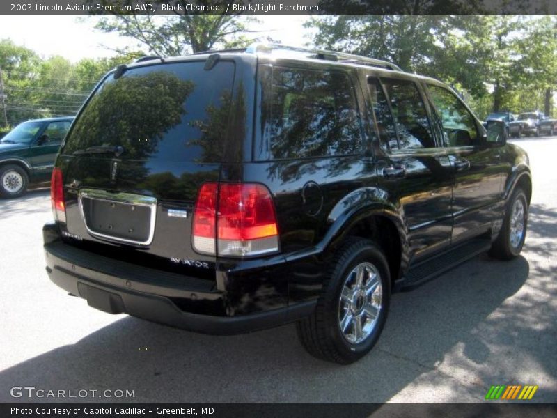 Black Clearcoat / Black/Light Parchment 2003 Lincoln Aviator Premium AWD