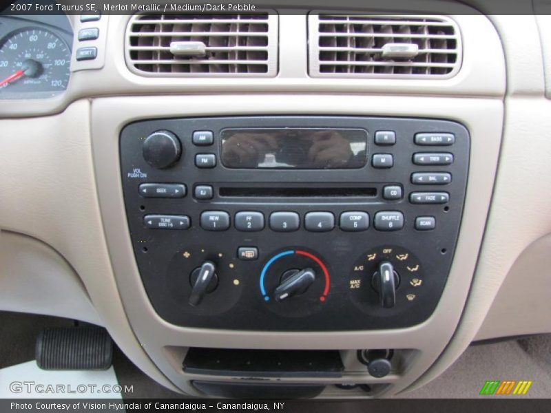 Merlot Metallic / Medium/Dark Pebble 2007 Ford Taurus SE