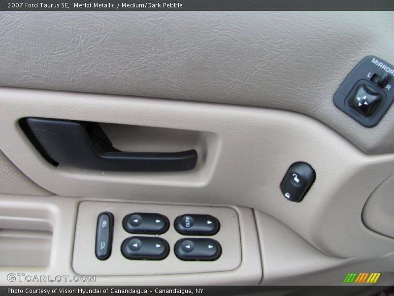 Merlot Metallic / Medium/Dark Pebble 2007 Ford Taurus SE