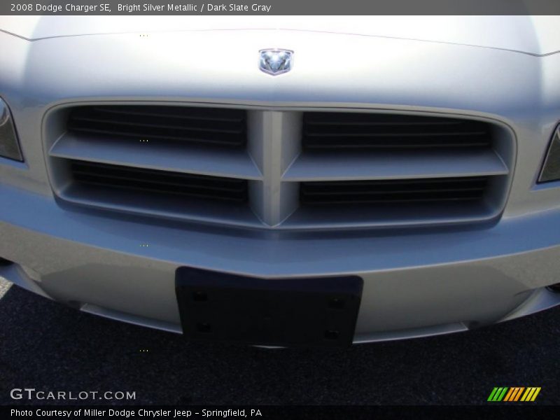 Bright Silver Metallic / Dark Slate Gray 2008 Dodge Charger SE