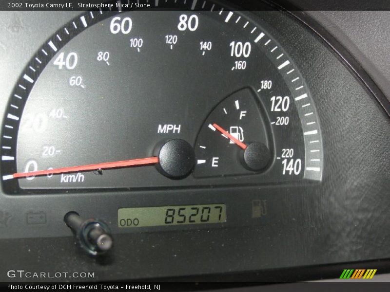 Stratosphere Mica / Stone 2002 Toyota Camry LE