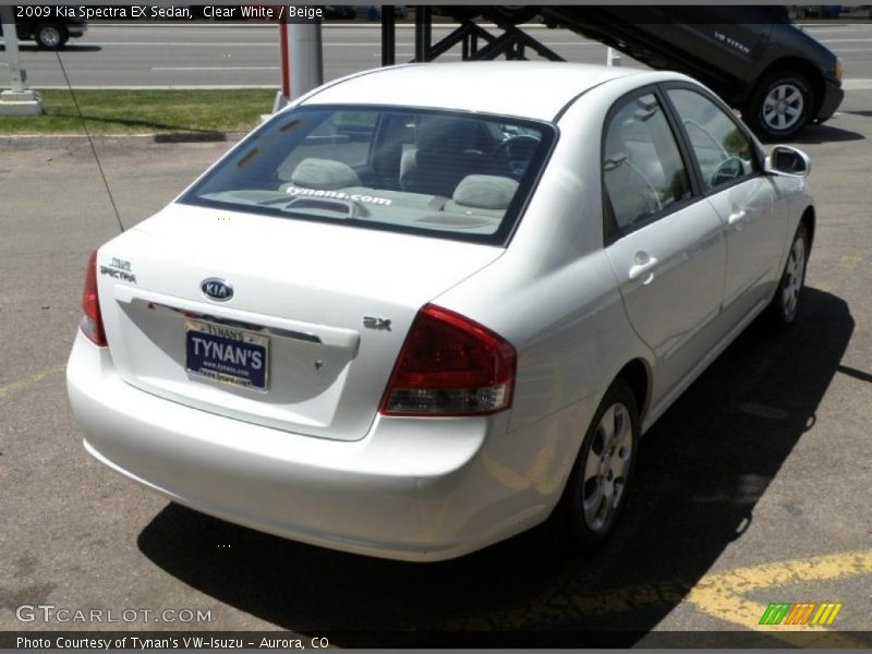 Clear White / Beige 2009 Kia Spectra EX Sedan