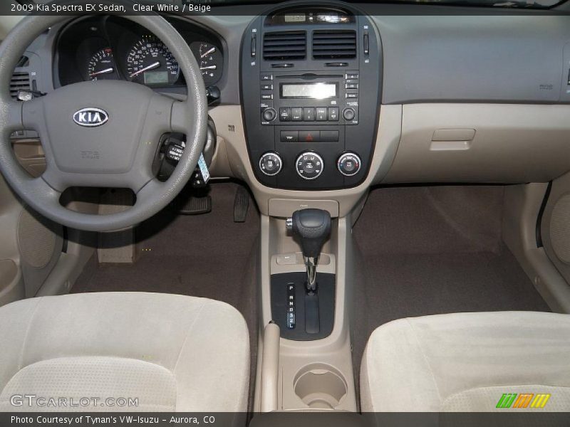 Clear White / Beige 2009 Kia Spectra EX Sedan