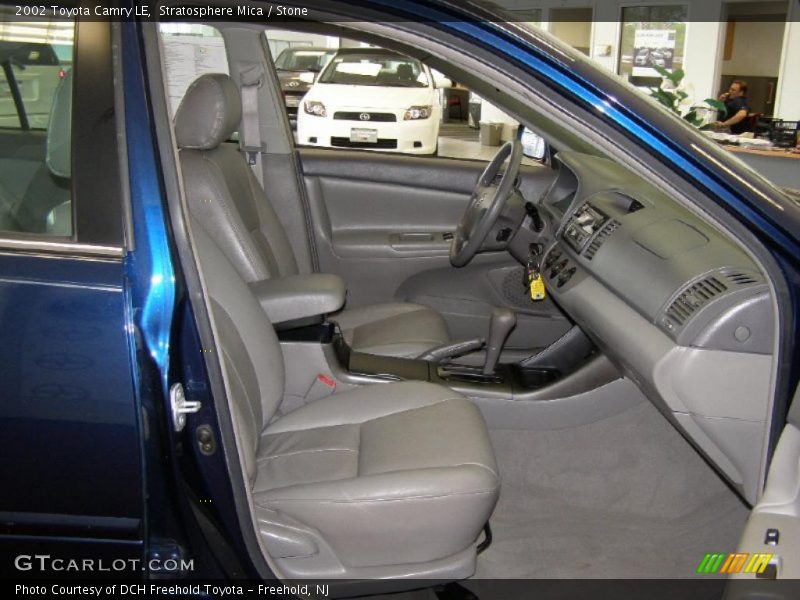 Stratosphere Mica / Stone 2002 Toyota Camry LE