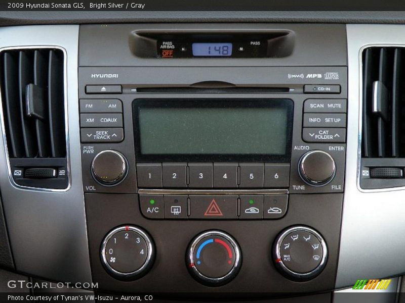 Bright Silver / Gray 2009 Hyundai Sonata GLS