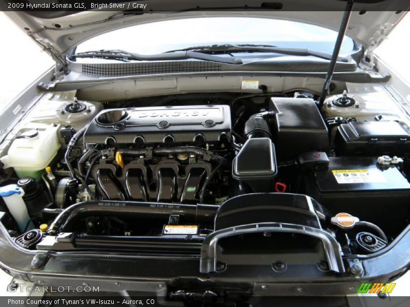 Bright Silver / Gray 2009 Hyundai Sonata GLS