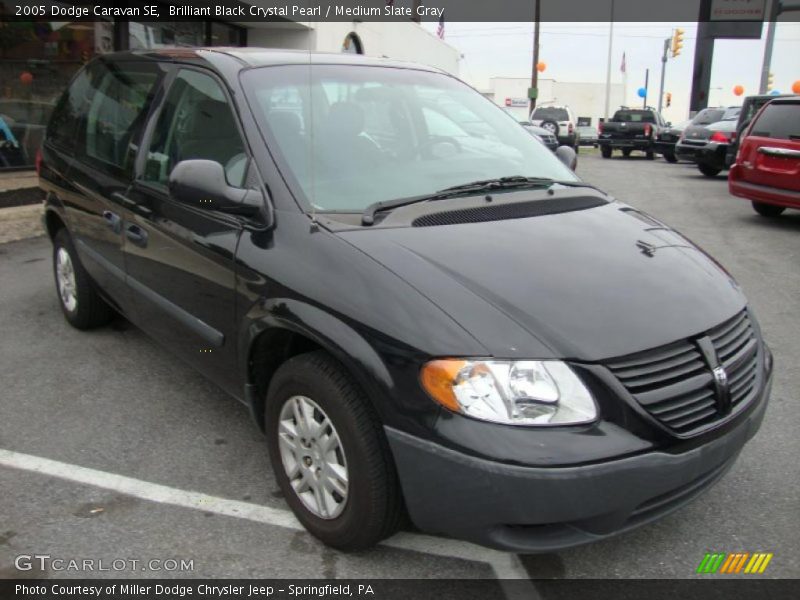 Brilliant Black Crystal Pearl / Medium Slate Gray 2005 Dodge Caravan SE