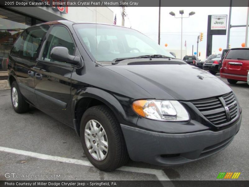 Brilliant Black Crystal Pearl / Medium Slate Gray 2005 Dodge Caravan SE