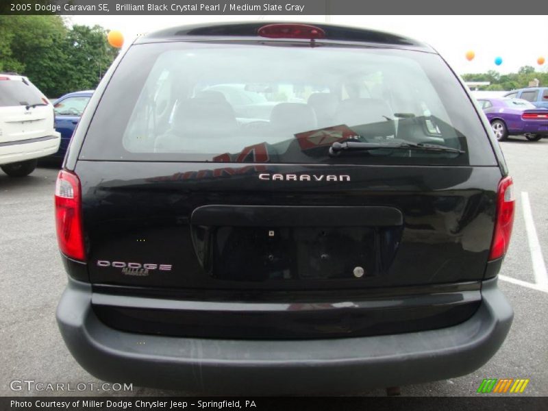 Brilliant Black Crystal Pearl / Medium Slate Gray 2005 Dodge Caravan SE