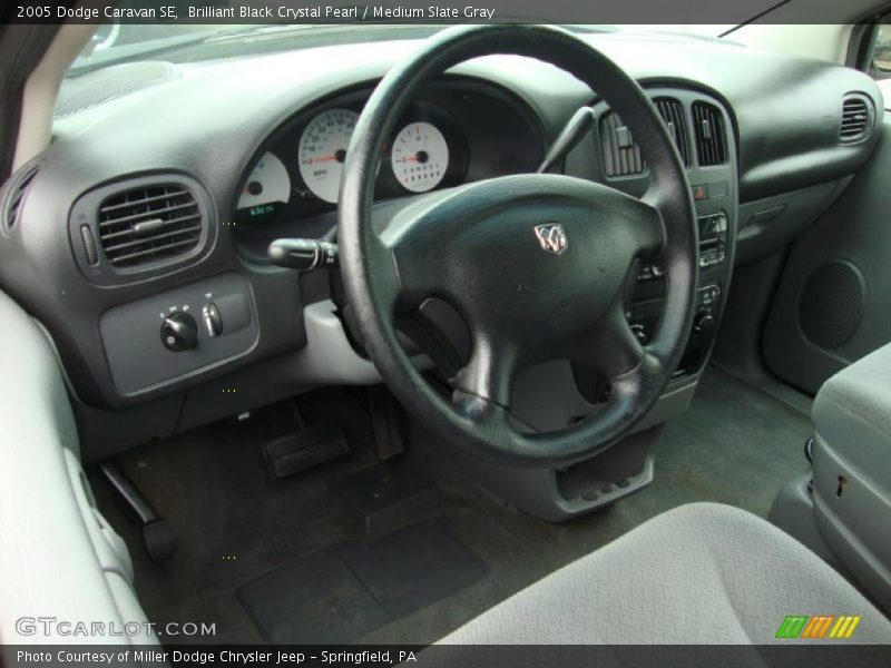 Brilliant Black Crystal Pearl / Medium Slate Gray 2005 Dodge Caravan SE