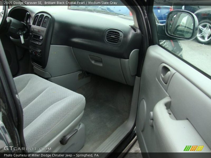 Brilliant Black Crystal Pearl / Medium Slate Gray 2005 Dodge Caravan SE