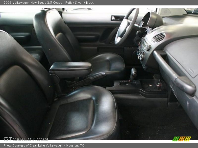 Reflex Silver / Black 2006 Volkswagen New Beetle 2.5 Coupe