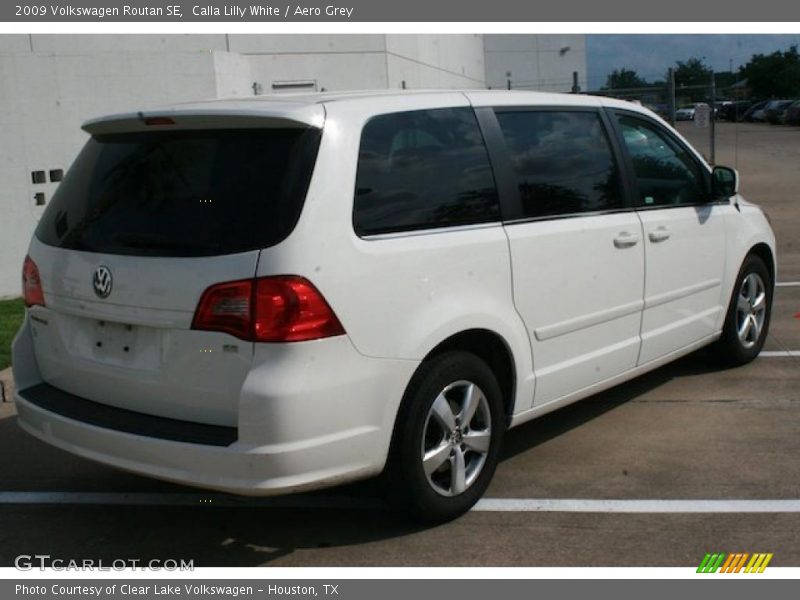 Calla Lilly White / Aero Grey 2009 Volkswagen Routan SE