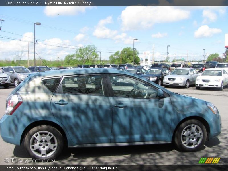 Mystic Blue Metallic / Ebony 2009 Pontiac Vibe 2.4