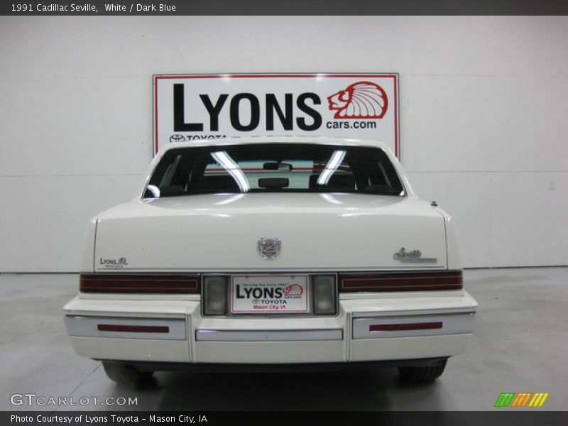 White / Dark Blue 1991 Cadillac Seville