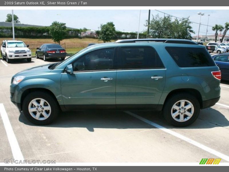 Silver Moss Green / Tan 2009 Saturn Outlook XE