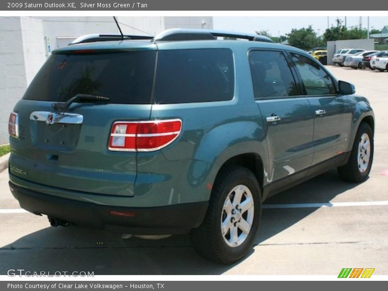 Silver Moss Green / Tan 2009 Saturn Outlook XE