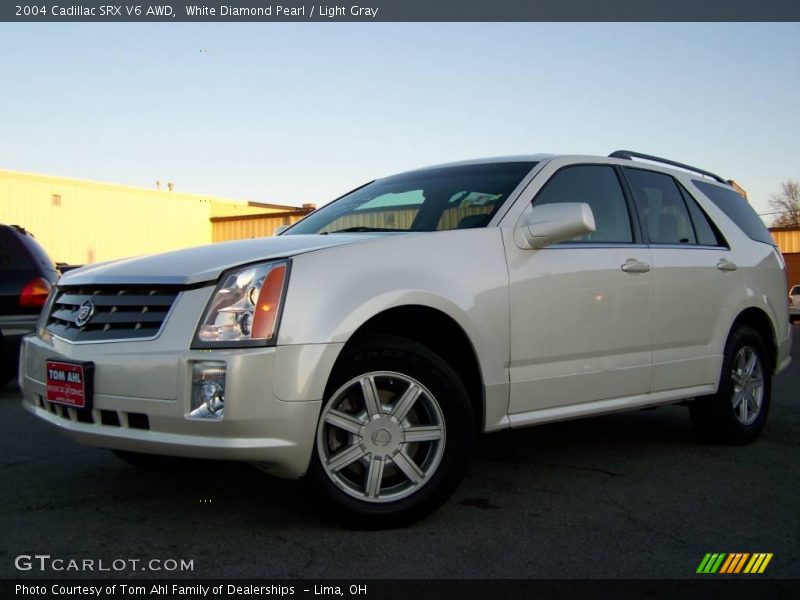 White Diamond Pearl / Light Gray 2004 Cadillac SRX V6 AWD