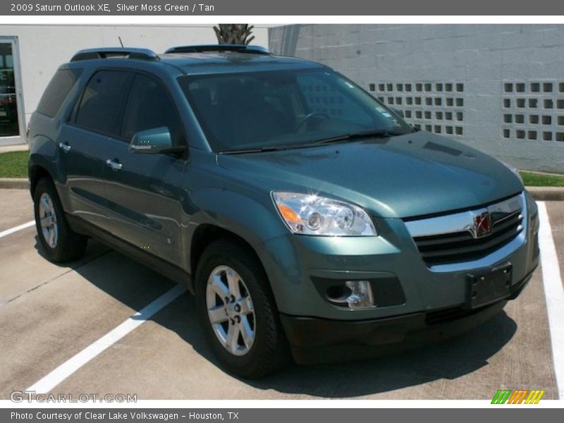 Silver Moss Green / Tan 2009 Saturn Outlook XE