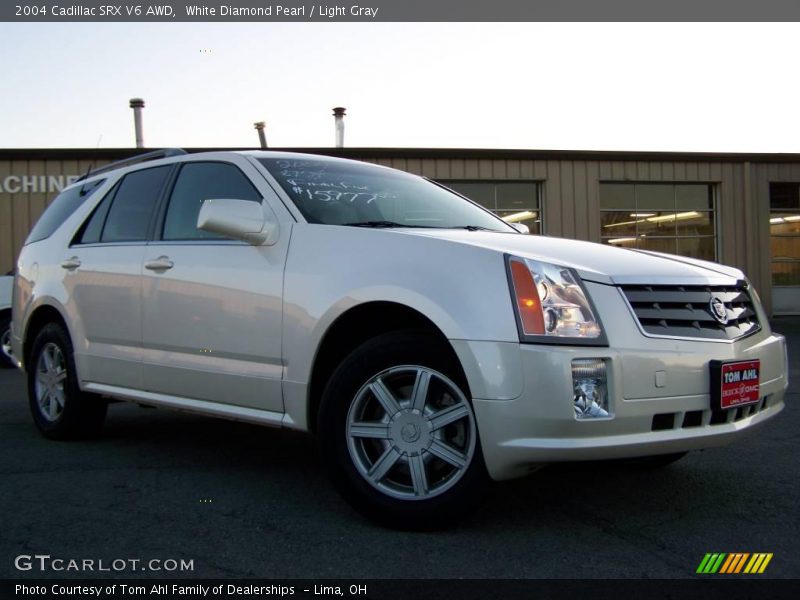 White Diamond Pearl / Light Gray 2004 Cadillac SRX V6 AWD