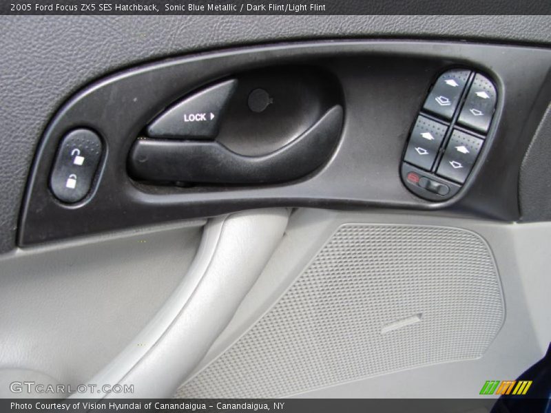 Sonic Blue Metallic / Dark Flint/Light Flint 2005 Ford Focus ZX5 SES Hatchback