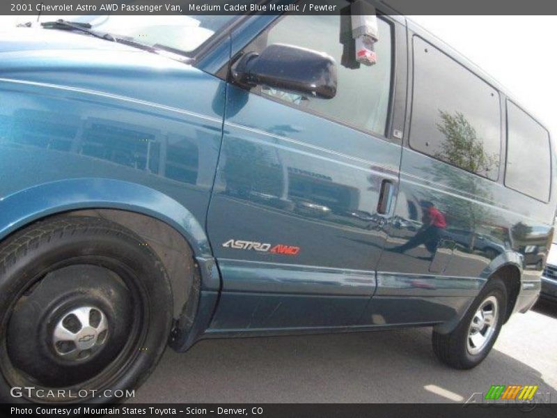 Medium Cadet Blue Metallic / Pewter 2001 Chevrolet Astro AWD Passenger Van