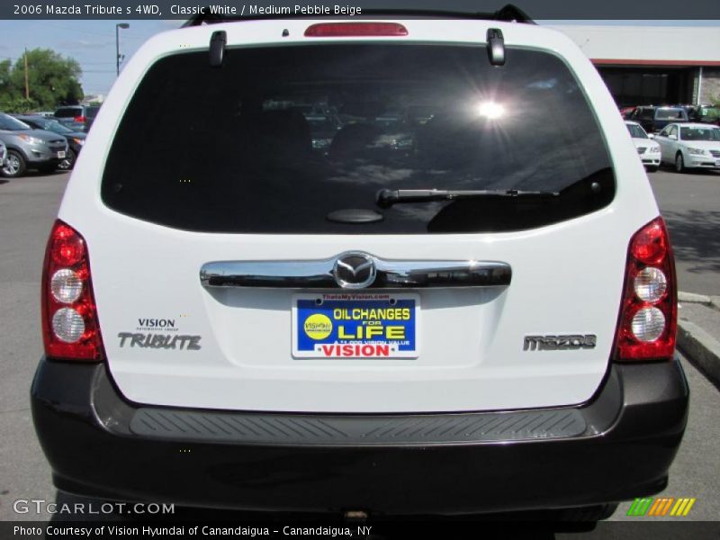 Classic White / Medium Pebble Beige 2006 Mazda Tribute s 4WD