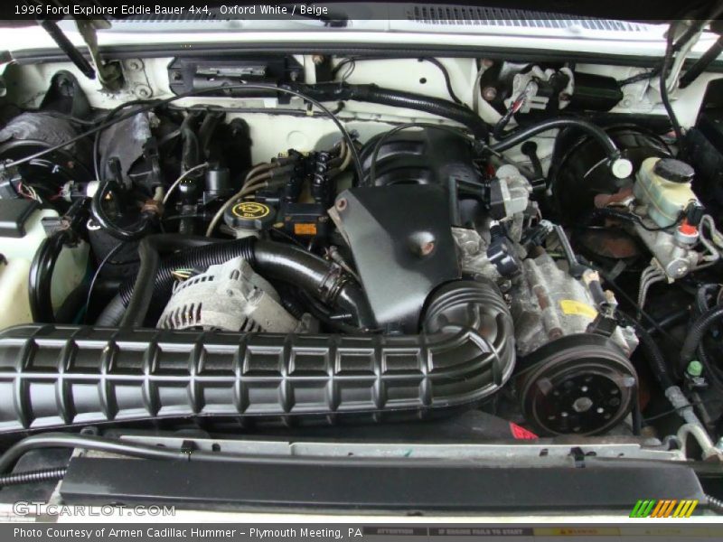 Oxford White / Beige 1996 Ford Explorer Eddie Bauer 4x4