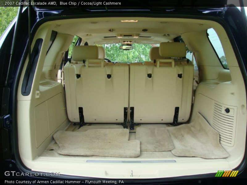 Blue Chip / Cocoa/Light Cashmere 2007 Cadillac Escalade AWD