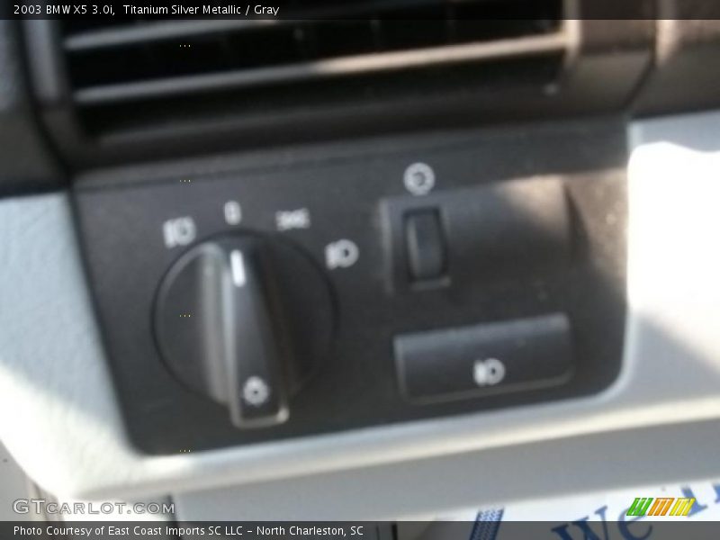 Titanium Silver Metallic / Gray 2003 BMW X5 3.0i