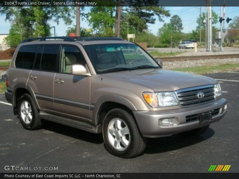 Sonora Gold Pearl / Ivory 2004 Toyota Land Cruiser