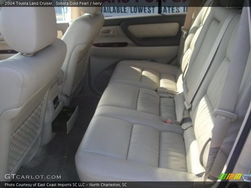 Sonora Gold Pearl / Ivory 2004 Toyota Land Cruiser